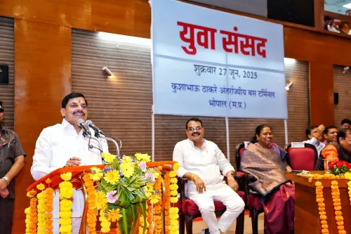 क्या आपातकाल लगाना संविधान की हत्या थी? : सीएम मोहन यादव