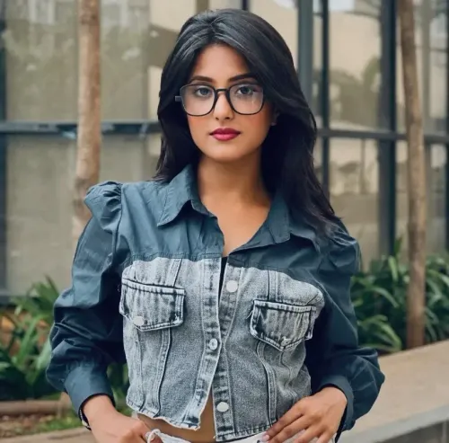 टीवी से बॉलीवुड में पहुंचना: उल्का गुप्ता की संघर्ष भरी कहानी