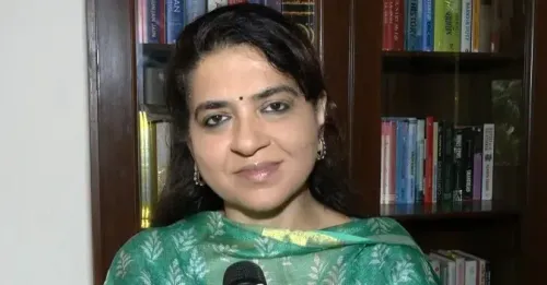 राम मंदिर दान विवाद: शाइना एनसी बोलीं — आस्था से जुड़े भ्रष्टाचार पर हो कठोर कानूनी कार्रवाई