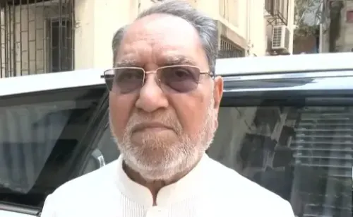 क्या सारा अली खान को केदारनाथ जाने की आवश्यकता है? हुसैन दलवई का सवाल