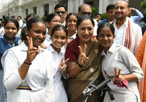 New Delhi: Rekha Gupta attends Vidya Vahini Yojana event