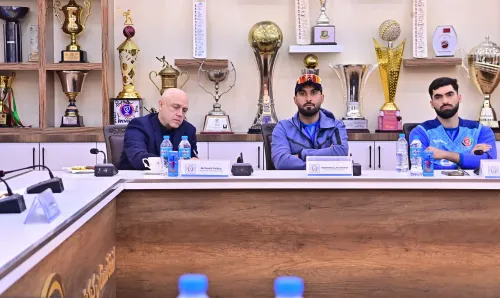 ACB Officials Strategize with New Head Coach Richard Pybus