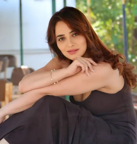 Is Actress Priyanka Rewri Making Her Kannada Debut in 'Yarrige Beku Ee Loka'?