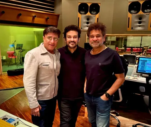 Adnan Sami records song for Akshay Kumar's Anees Bazmee comedy-drama