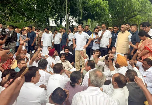 Advocates urge SC suo motu cognisance of Rahul Gandhi's protest near PM residence
