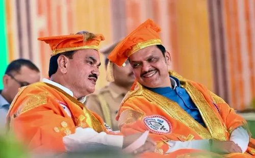 राहुरी: देवेंद्र फडणवीस को मानद डॉक्टरेट की उपाधि मिली