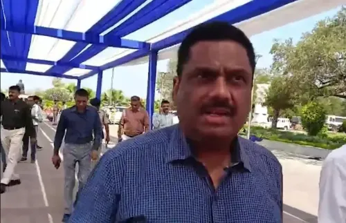 Gujarat DGP Conducts Security Inspection After Bomb Threat