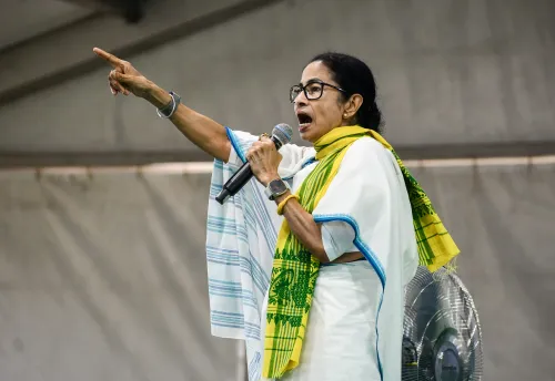 Mamata Banerjee Critiques CAPF, Accuses Them of BJP Allegiance