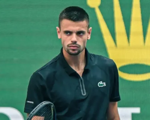 Arthur Gea beats Mensik 7-6, 6-4 to reach Shanghai Masters QF