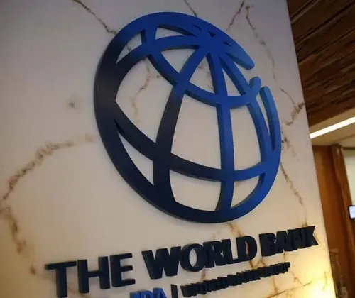 World Bank: AI saves Indian farmers $560, but threatens BPO jobs
