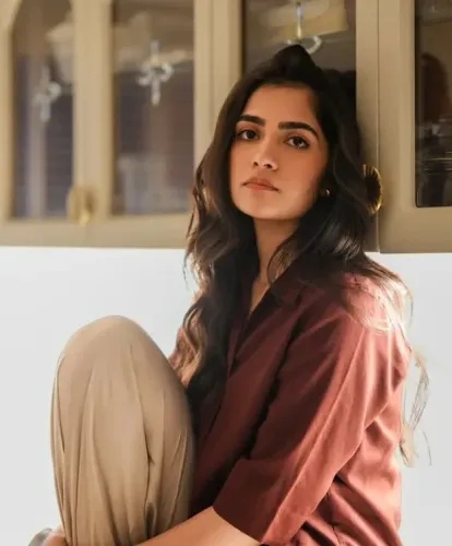 रुक्मिणी वसंत की एआई फर्जी तस्वीरें वायरल, अभिनेत्री ने कहा — 'यह निजता का गंभीर उल्लंघन'