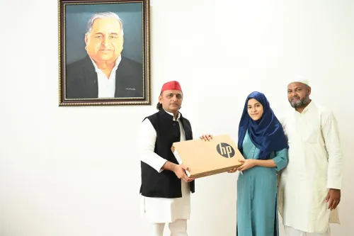 Akhilesh Yadav Hails PDA Coalition for Honouring Talent