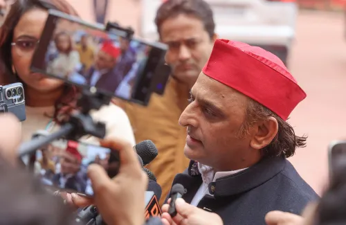 Akhilesh Yadav Criticizes Sonam Wangchuk's Arrest, Calls for Support