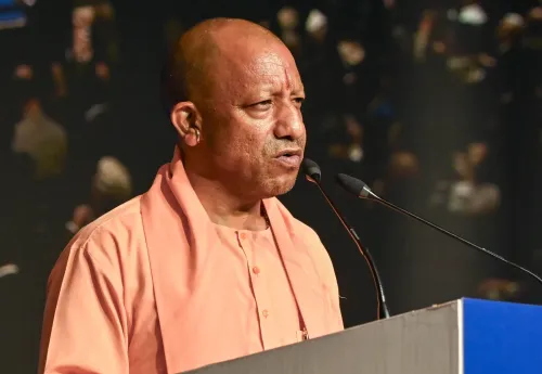 अखिलेश यादव की बेटी पर अपमानजनक टिप्पणी: CM योगी ने दिया FIR का आदेश, आजमगढ़ में कड़ी चेतावनी