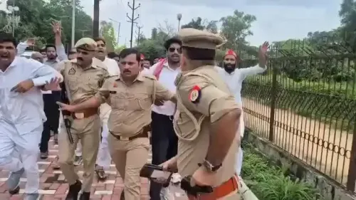 Akhilesh Yadav Slams Police Action at Jauhar University