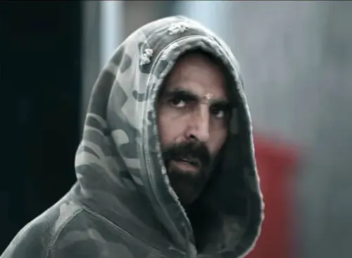 Haiwaan trailer: Akshay Kumar vs Saif Ali Khan in dark face-off, out 11 Sept