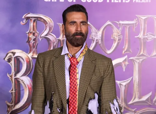 Akshay Kumar Faces Injury While Filming Stunt for Bhooth Bangla