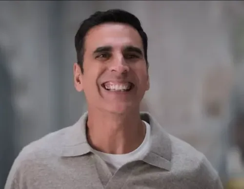 Akshay Kumar Remembers Childhood Moments with Father Over Parathas