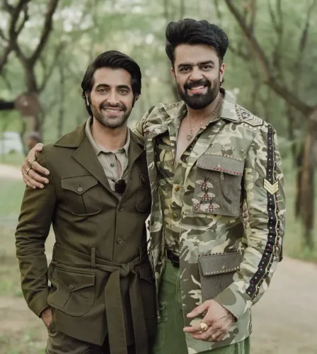 How Did Akshay Oberoi Describe Maniesh Paul’s Journey?