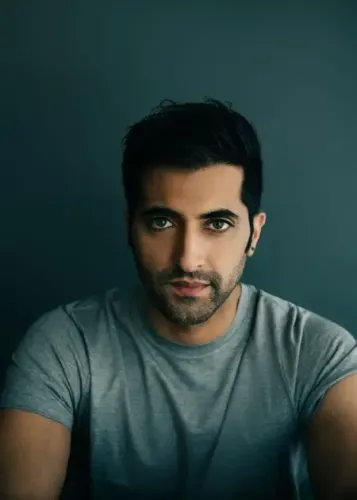 Akshay Oberoi Reflects on His Journey with Renowned Filmmakers Neeraj Pandey and Geetu Mohandas