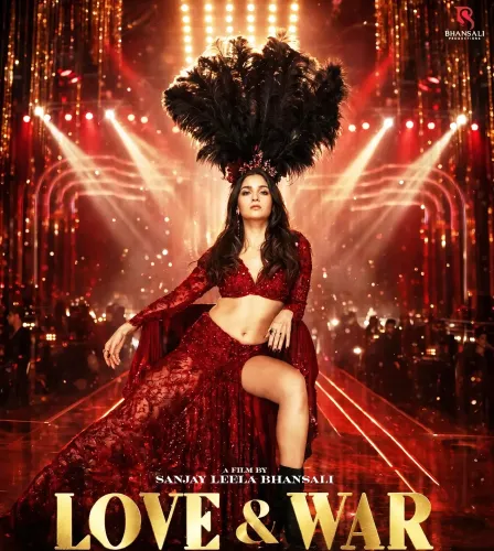 Alia Bhatt's cabaret look in Love & War: SLB drops stunning poster