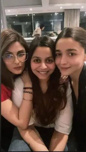 Riddhima Kapoor Sends Early Birthday Wishes to Alia Bhatt: 'Happiest Bday My Aaloo Pie!'