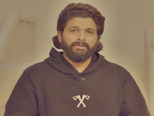 Allu Arjun Appears at Police Station Regarding Theatre Stampede Incident