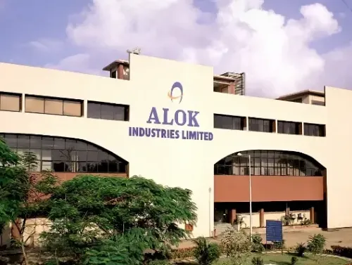 Alok Industries Q2 FY27 net loss widens to ₹208 crore, revenue falls 36%