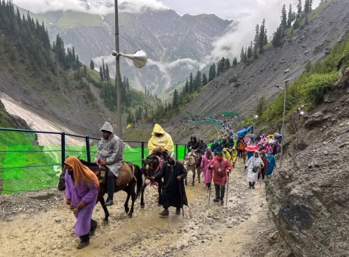 Amarnath Yatra 2026: Over 1.60 lakh pilgrims complete darshan; 9th batch of 8,796 departs