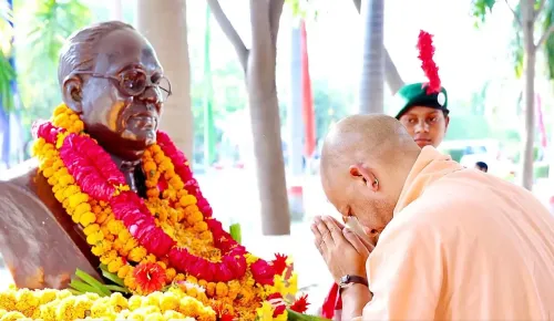 बाबासाहेब अंबेडकर जयंती: सीएम योगी, पंकज चौधरी, केशव और ब्रजेश ने अर्पित की श्रद्धांजलि