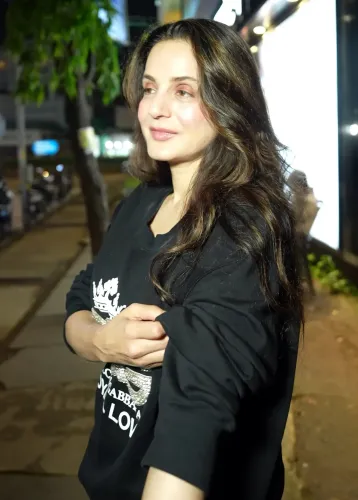 Ameesha Patel on Indian festivals: 'If Indians don't wear ethnic attire, it's no fun'