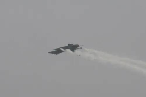 Pakistan's Ambitious Pursuit to Export Fighter Jets Amidst Economic Challenges