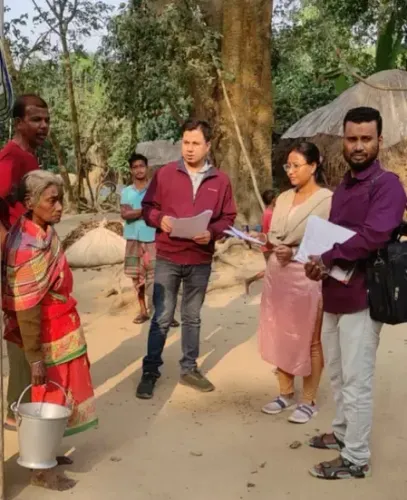 Amidst SIR exercise, duplicate and fake voter cards recovered from drain in Bengal