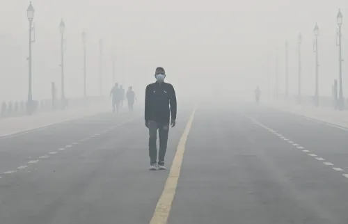 What Steps Does Amitabh Kant Propose to Combat Air Pollution in Delhi?