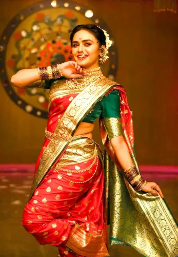 Is Amruta Khanvilkar Thrilled About Her First Maharashtra State Film Award?