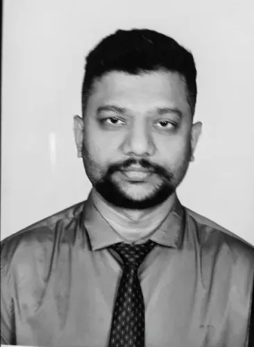 Patnala Suresh death: Chandrababu Naidu assures full support to family