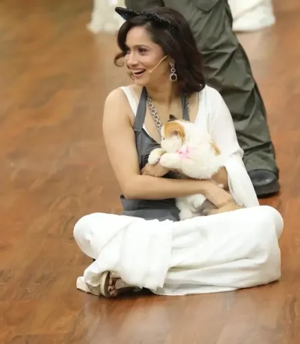 Ankita Lokhande Celebrates Her Pet 'Mau' on National TV