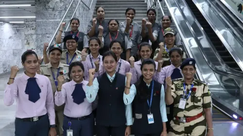 महिलाओं ने अंतरराष्ट्रीय महिला दिवस पर एक्वा लाइन में मेट्रो का संचालन किया