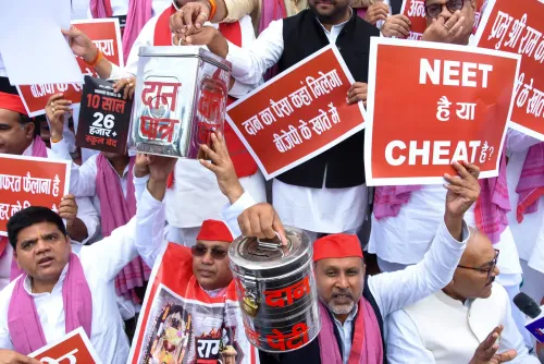 UP विधानसभा में सपा विधायक सचिन यादव निलंबित, ₹59,019 करोड़ अनुपूरक बजट पेश; राम मंदिर चढ़ावा चोरी पर हंगामा