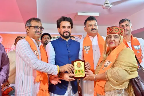 Anurag Thakur Honours BJP Winners in HP Local Body Polls