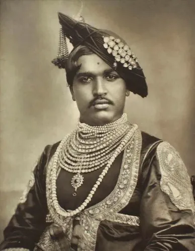 Anurag Thakur Pays Tribute to Shahu Maharaj on Jayanti