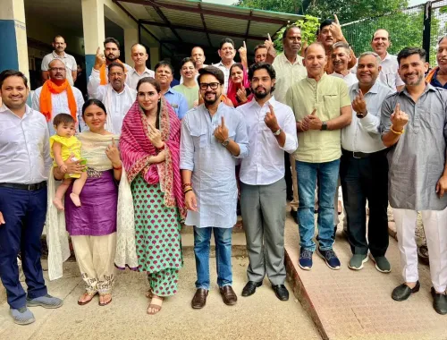 Anurag Thakur Votes in HP Panchayat Polls Phase 2