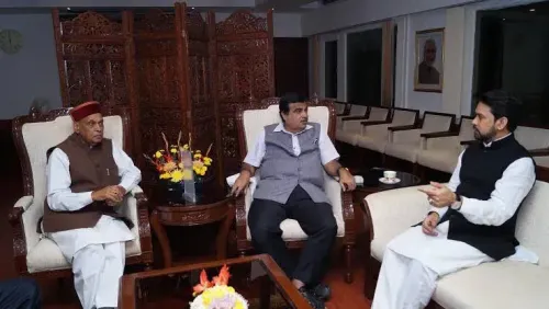 Anurag Thakur Wishes Nitin Gadkari on Birthday