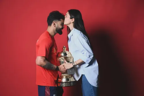 Anushka Sharma's forehead kiss for Virat Kohli after RCB's IPL title win