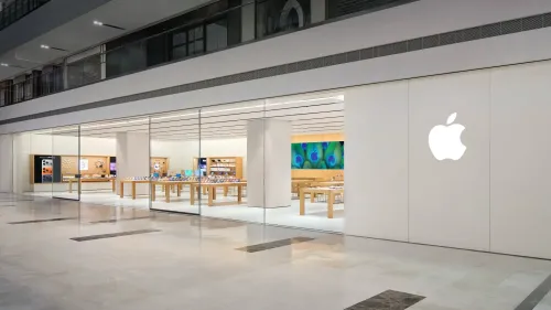 Has Apple Expanded Its Retail Footprint in India with a Noida Store?