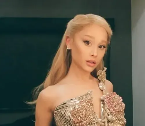 How Did Ariana Grande and Cynthia Erivo Strengthen Their Friendship in ‘Wicked’?