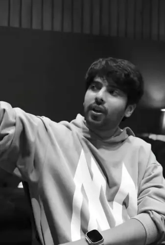 Did Armaan Malik Celebrate His First Anniversary with Aashna by Releasing ‘Ghar’?