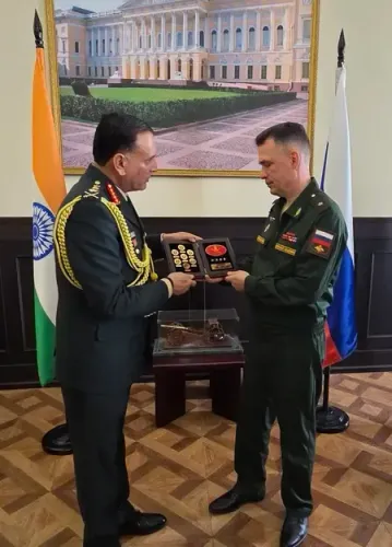 Army Chief Gen Dhiraj Seth visits St. Petersburg artillery academy in Russia