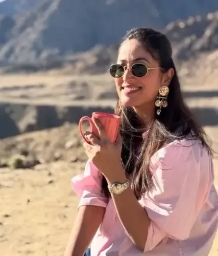 आर्मी डे के मौके पर यामी गौतम ने 'आर्टिकल 370' की झलक की साझा, लिखा- 'आज और हर दिन, जय हिंद! '