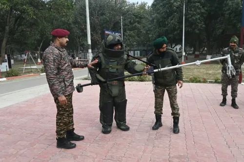 How is the Army’s Central Command Training Railway Cops in Counter IED Tactics?